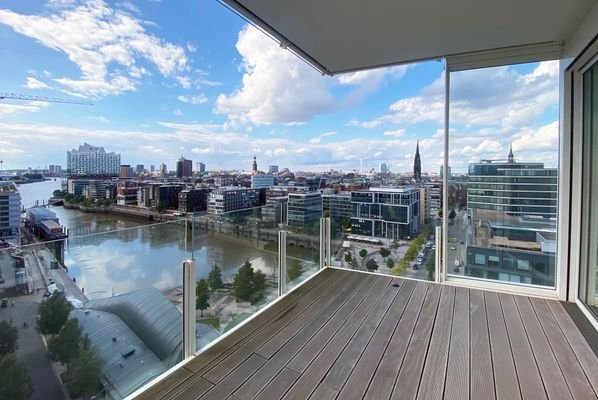 Großer Balkon mit Ausblick