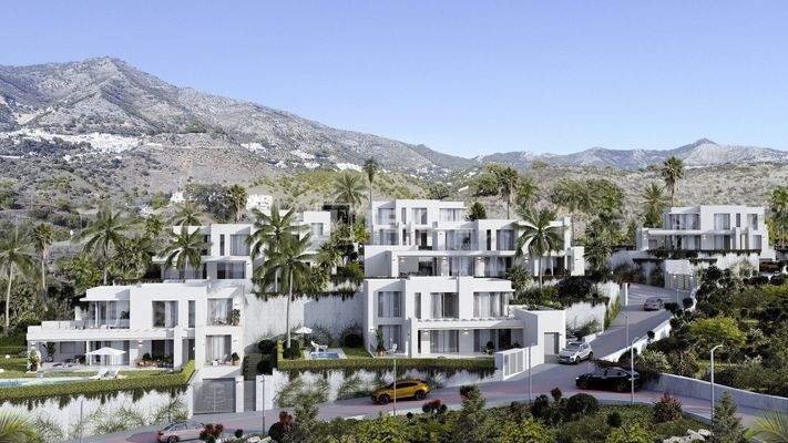 Sea View Villas with Spacious Design in Mijas