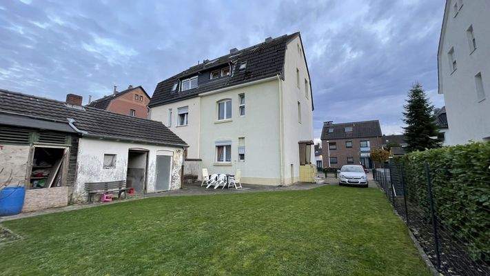 Haus Außenansicht 3