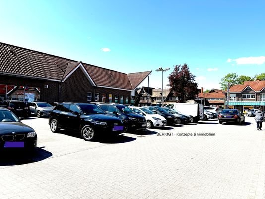 Ansicht vom Parkplatz