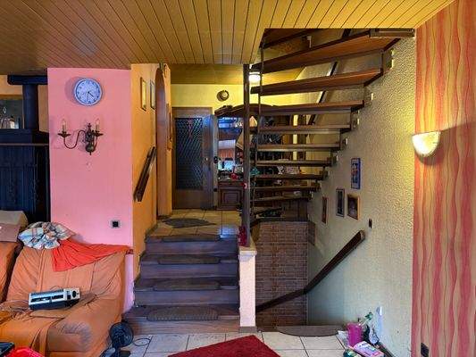 EG - Split-Level - Treppenaufgang