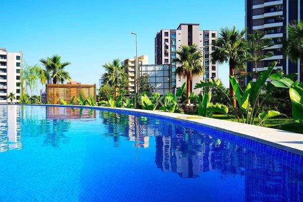 Elegant Apartments Near the Sea in Mersin Yenişehir