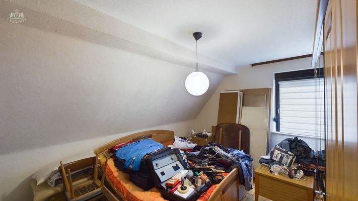 CAM01984G0-PR0409-STILL013