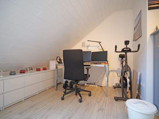 Arbeits- und Kinderzimmer