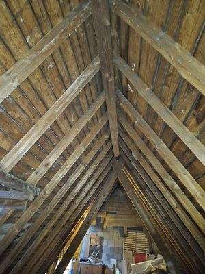 Dachstuhl Nebengebäude