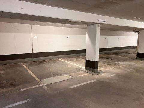 Dresden / Mockritz Garage, Dresden / Mockritz Stellplatz