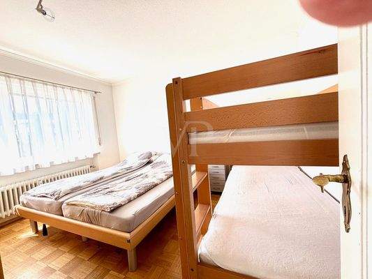 Schlafzimmer mit 4 Betten