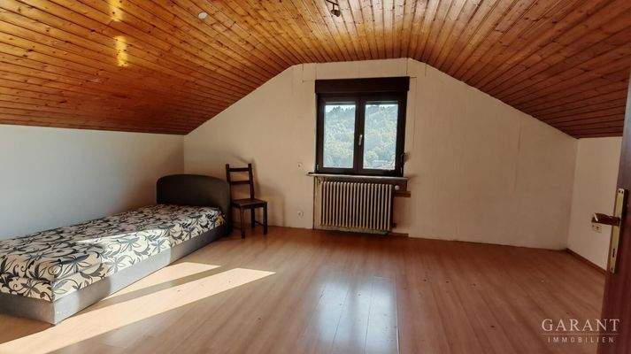 Dachgeschoss Zimmer