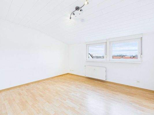 Dachgeschosswohnung in Roden-Nord 