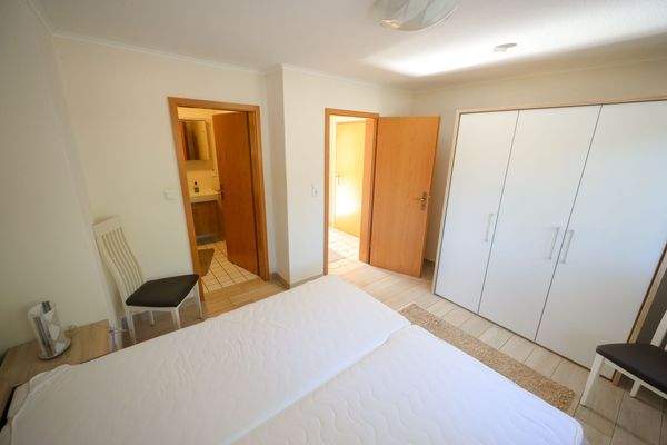 5d44c757-56a4-4ef7-aa2f-51c5804f8d7a