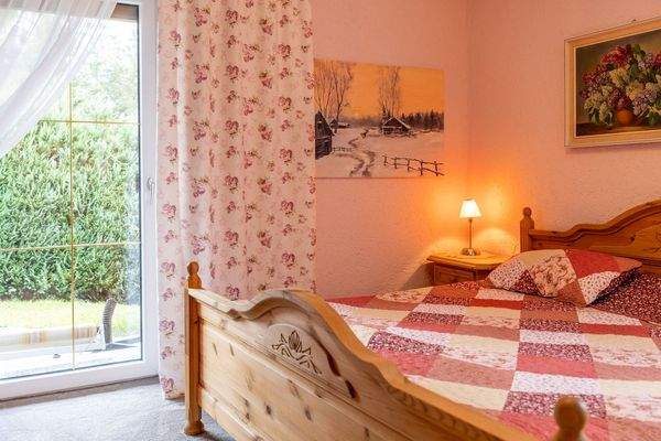 Großzügiges Wohnhaus mit Garten, Wintergarten & PV – ruhig gelegenes Raumwunder