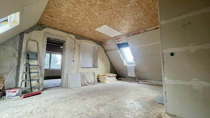 Flur/Arbeitszimmer OG