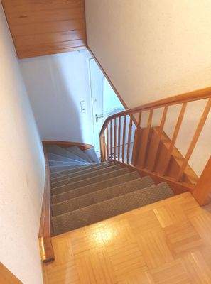 23 Treppenaufgang.jpg