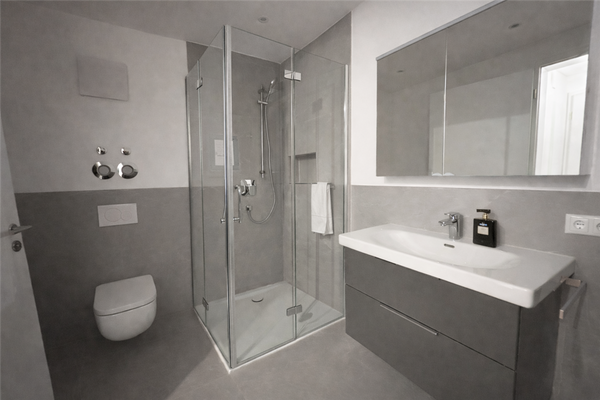 Badezimmer mit Dusche