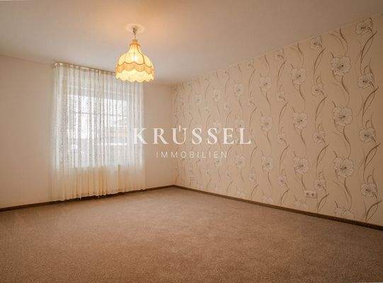 ... und ein großzügiges Schlafzimmer