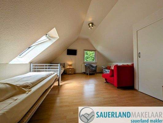 WHG 5 Dachgeschoss Gästezimmer 