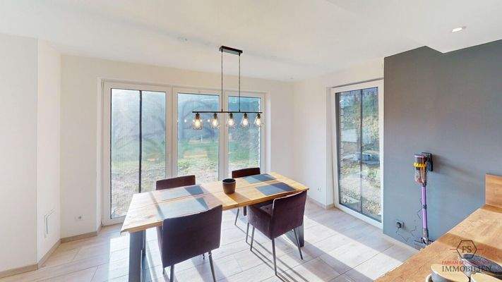 Auf-Der-Schanz-Dining-Room