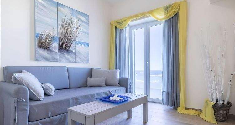 Elegante Villa mit atemberaubender Aussicht in Par