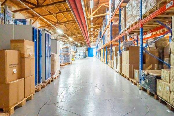 Lagerhalle (Gebäude 2)