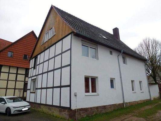 Vorderansicht von rechts