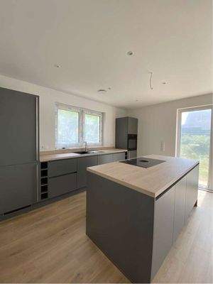 Küche mit Kochinsel