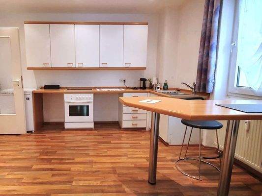 Küche und Essplatz