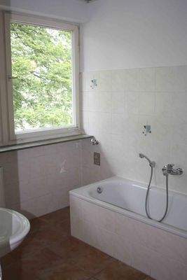 Bad mit Waschmaschinenanschluss