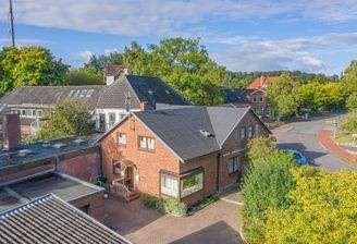 Gewerbe und Wohnen in Damp