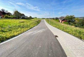 Hohenhain Erschließungsstraße.JPG