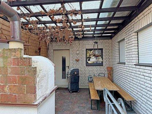 Gartenlaube/Grillecke/Backofen