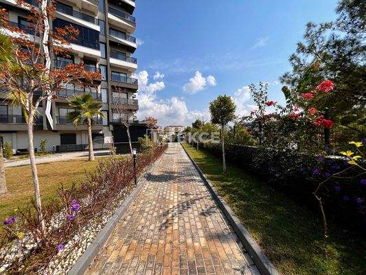 Stylish and Furnished Flat with Sea View in Alanya Avsallar