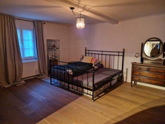 Schlafzimmer im 1. OG