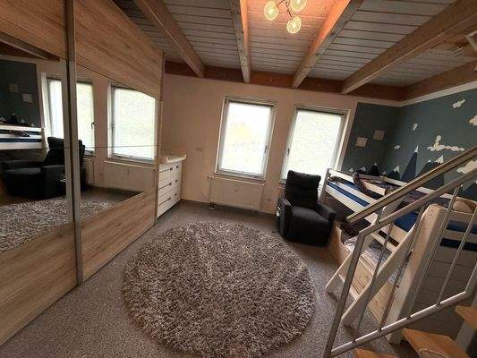 1 OG Kinderzimmer unten II