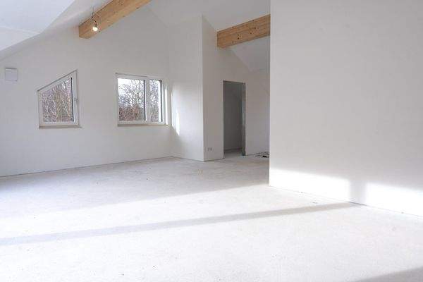 Lichtdurchfluteter Wohnbereich