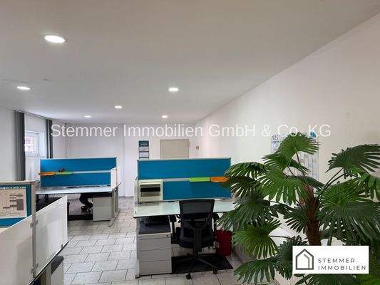 Büroräume Hauptgebäude