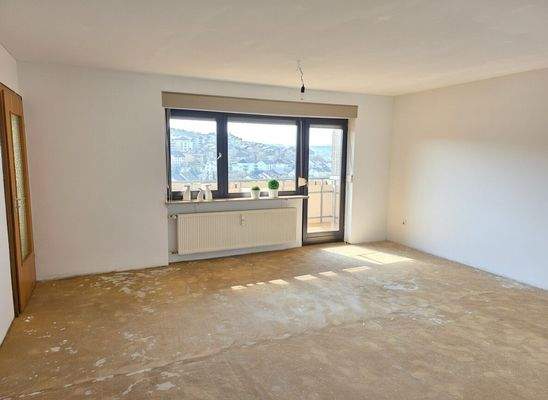 Wohnzimmer mit Balkonzugang (1) #115351