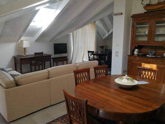 Penthouse in Gardone Riviera mit Blick auf den Gardasee