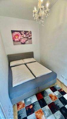 842C66AF-6B2D-4CAE-8CB3-F496610AF607_1_201_a