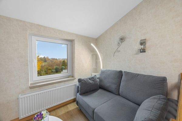 Leseecke mit Blick ins Grüne