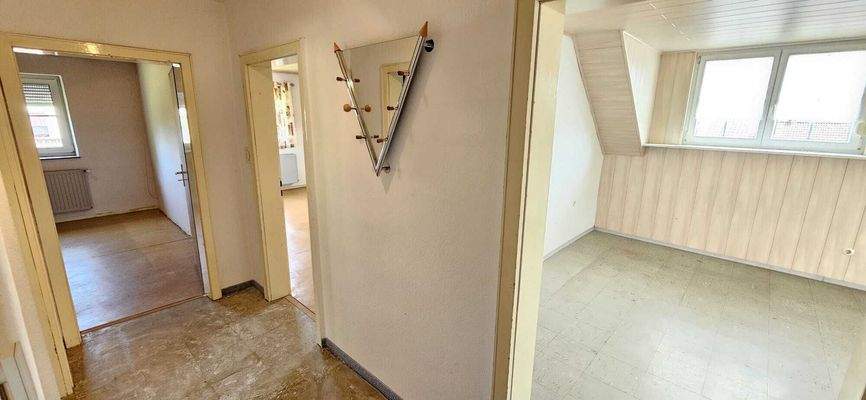 Wohnung Dachgeschoss 4