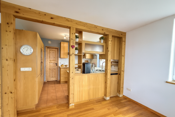 Blick in die Küche (Holzboden - Beispiel)