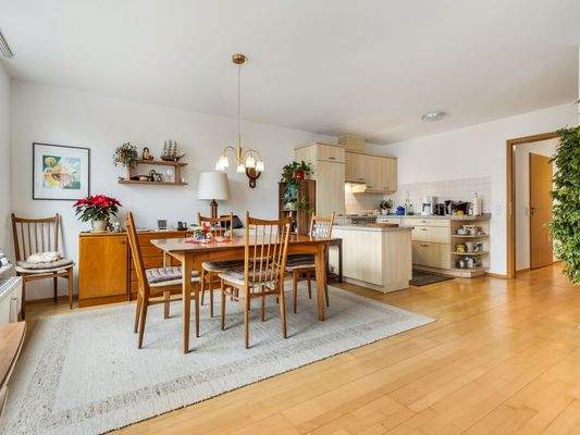 Essbereich & Küche