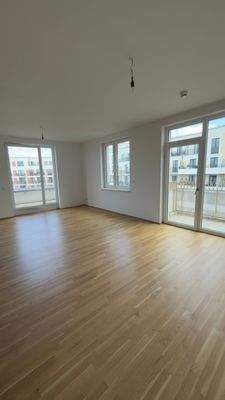 20250930_122032367_iOS