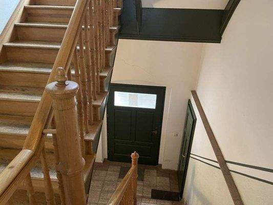 Treppenhaus zum Hinterzugang/Garten (1)