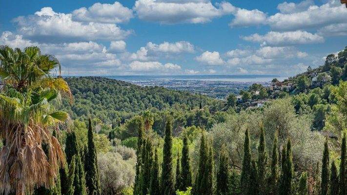 Villa mit Panoramablick zur Mieten in Ses Rotgetes, Esporlas. Mallorca
