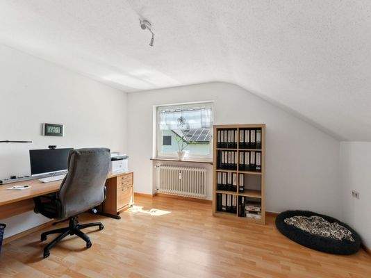 Büro Dachgeschoss