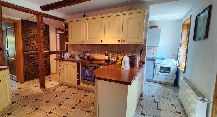 Küche u. Waschküche Einliegerwohnung 1.OG