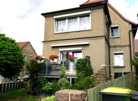 4  EG Wohnung mit Terrasse und Zugang zum Garten.JPG