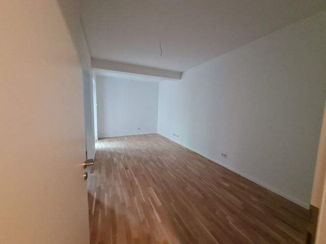 Schicke 2-Zimmerwohnung mit Parkett und Terrasse und guter Energieeffizienz - Foto 1