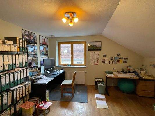 Arbeitszimmer Whg 1.JPG